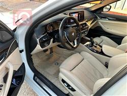 بی ئێم دەبڵیو سیریەس 5